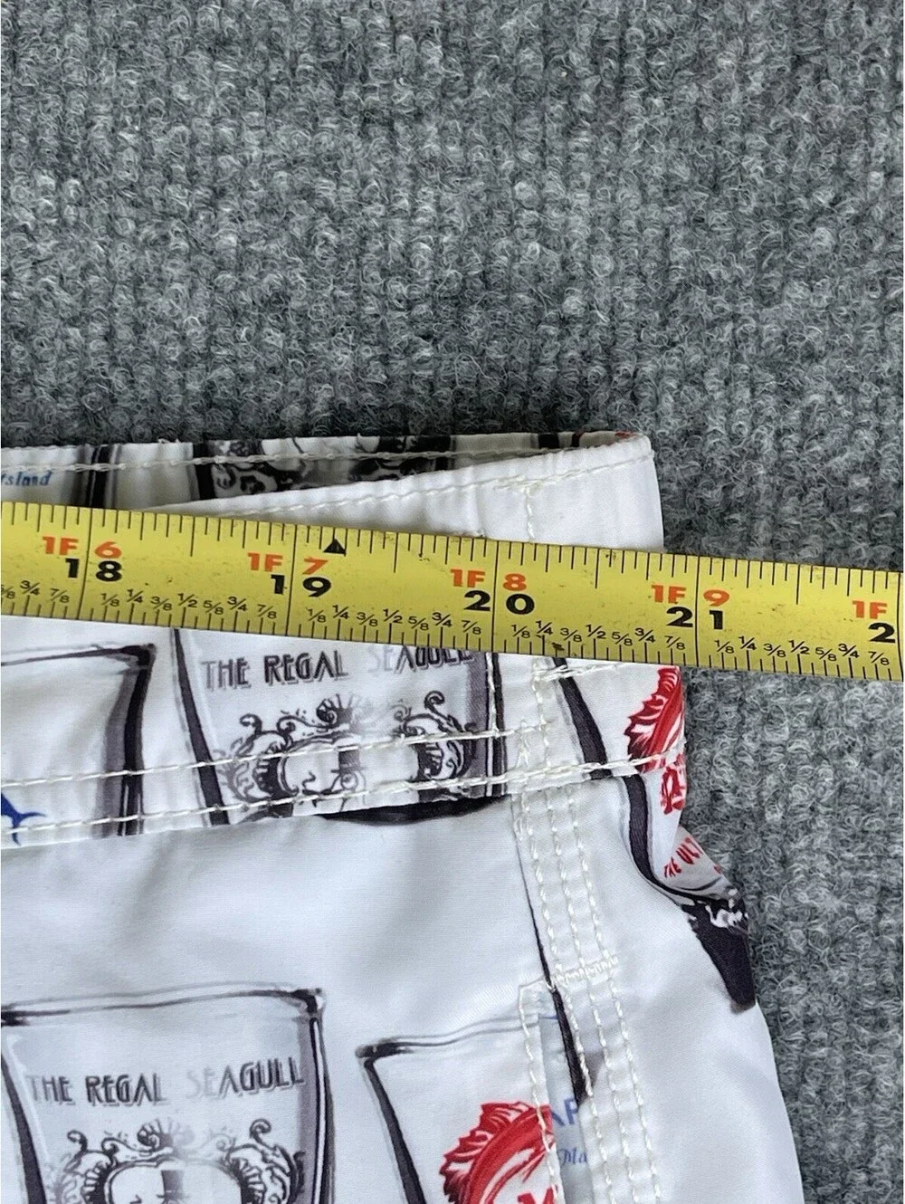 Tommy Bahama Relax Men’s XL Swim Trunks Shot Glass Print Board Shorts Lined